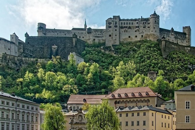 Private Transfer from Munich to Salzburg with 2 hours for sightseeing - The Drivers: Friendly, Knowledgeable, but Not Guides