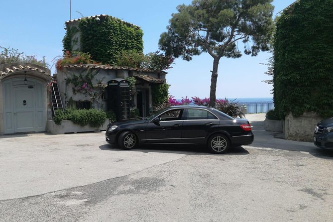 Private transfer from Naples Airport/Central Station to Positano - What Makes this Transfer Service Stand Out: Punctuality and Personal Comfort