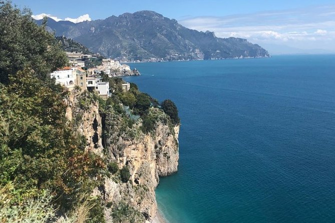 Private Transfer from Naples to Positano or viceversa including 2 hrs stop in Pompeii - Key Points