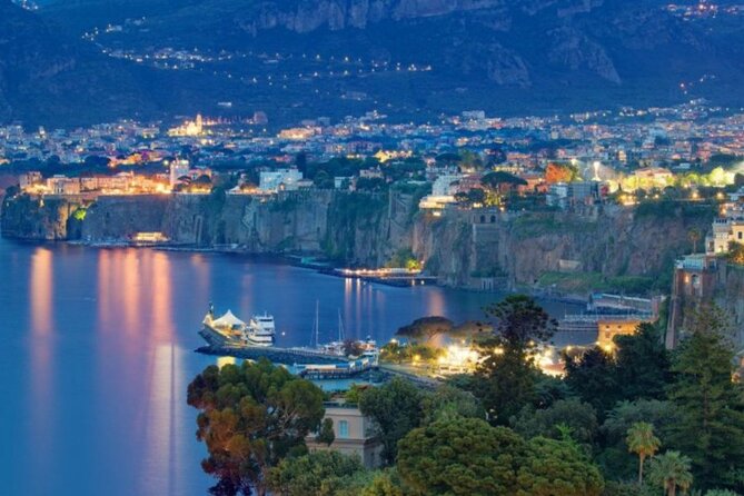 Private transfer from Naples to Sorrento and Vice Versa - The Role of the Driver: Friendly and Knowledgeable Service