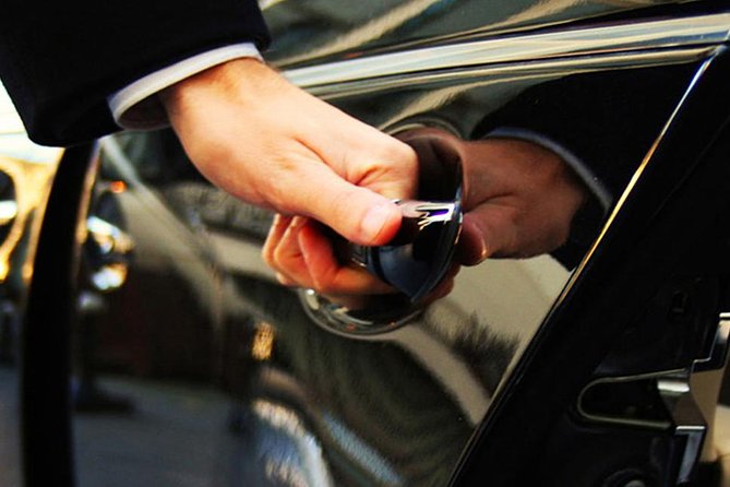 Private transfer from Naples to Sorrento or vice versa by Mercedes Car - Key Points