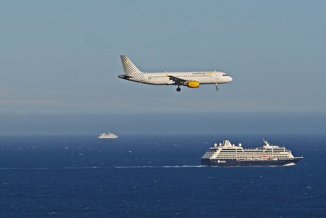 Private Transfer from Nice Airport to Nice hotels for groups of up to 8 people - Transparent Pricing Without Hidden Fees