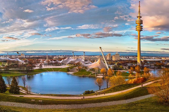 Private transfer from Nuremberg to Munich with 2h for sightseeing - Key Points