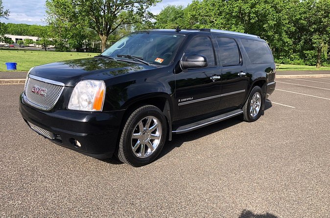 Private Transfer from or to New York to EWR Airport or vice versa - Compatibility and Group Size