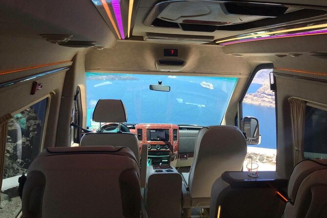 Private Transfer , from or to Santorini Airport / Port / Hotel - Flexible Meeting Points and Hours