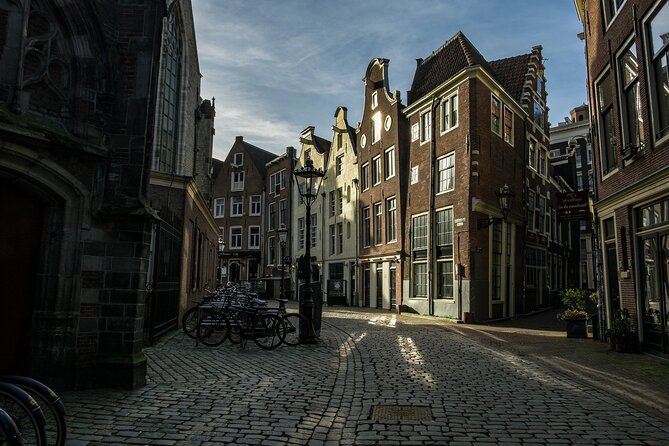Private transfer from Paris to Amsterdam, 2h Stop in Brussels - Who Will Enjoy This Tour Most?