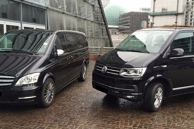 Private Transfer from Paris to Charles de Gaulle Airport - Service Details: From Paris to Charles de Gaulle Airport