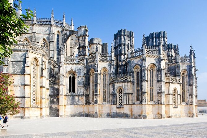 Private transfer from Porto to Lisbon with two Sightseeing stops - Discover Portugal’s Charm with a Private Porto to Lisbon Transfer and Sightseeing Stops
