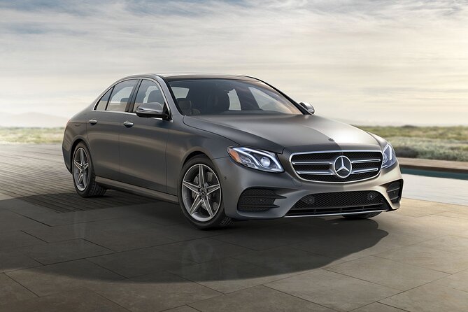 Private Transfer from Prague Airport to Prague City Hotels 1 - 3 pax - Convenient and Reliable Transport from Prague Airport to Your Hotel