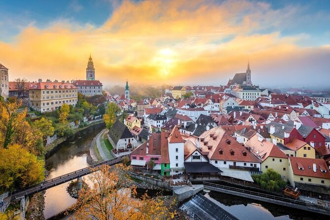 Private Transfer from Prague to Vienna with Stop in Cesky Krumlov - Experience a Comfortable and Personalized Transfer from Prague to Vienna