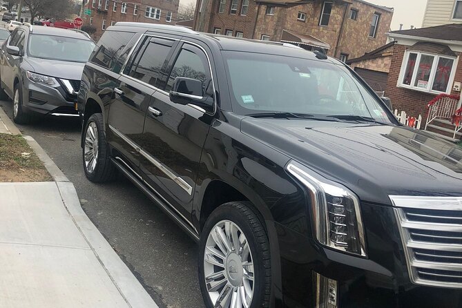 Private Transfer from PSP to Palm Desert / Indian Wells - The Experience of the Driver and Local Insights