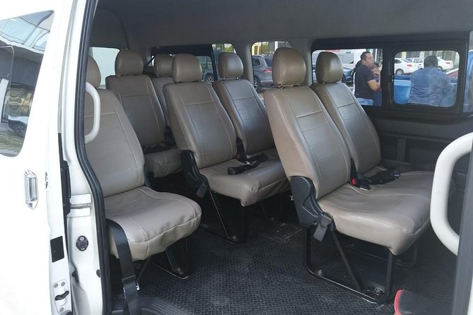 Private Transfer from Puerto Morelos to Cancun Airport CUN by Minivan or Minibus - How the Private Transfer from Puerto Morelos to Cancun Airport Works