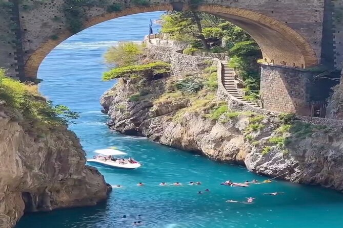 Private Transfer from Ravello to Naples - The Meet and Greet at Ravellos Pickup Point