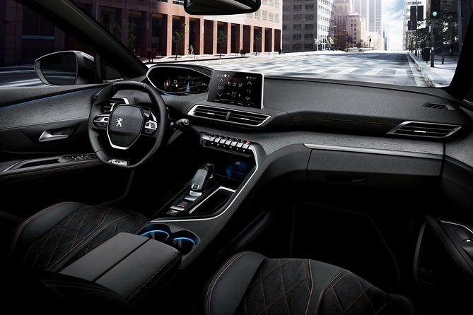 Private Transfer from Reykjavik Hotels to Keflavik Airport - Efficient and Personalized Departure from Reykjavik to Keflavik Airport