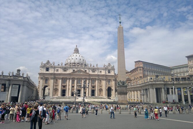 Private transfer from Roma to Civitavecchia port - Precise Pickup and Drop-Off for Seamless Travel