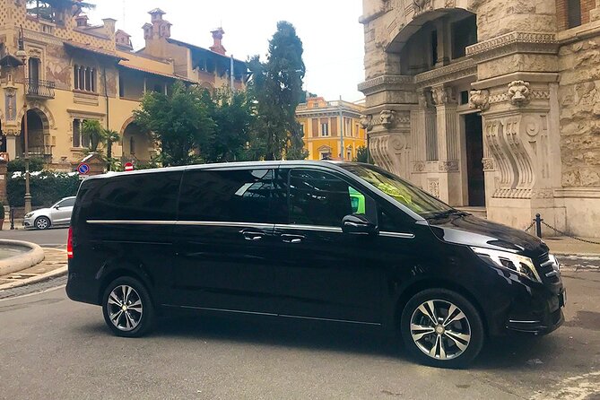 Private Transfer from Rome to Civitavecchia Cruise Port - Vehicles and Luggage Capacity for a Comfortable Ride