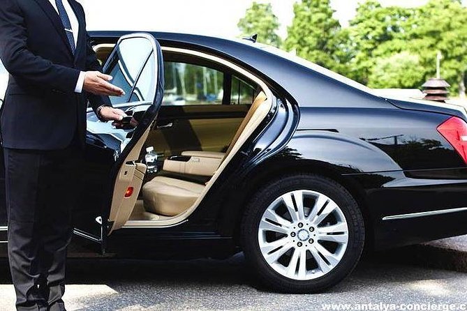 Private Transfer from Rome to Fiumicino Airport - Efficient and Comfortable Rome to Fiumicino Airport Transfer for Up to 8 Passengers