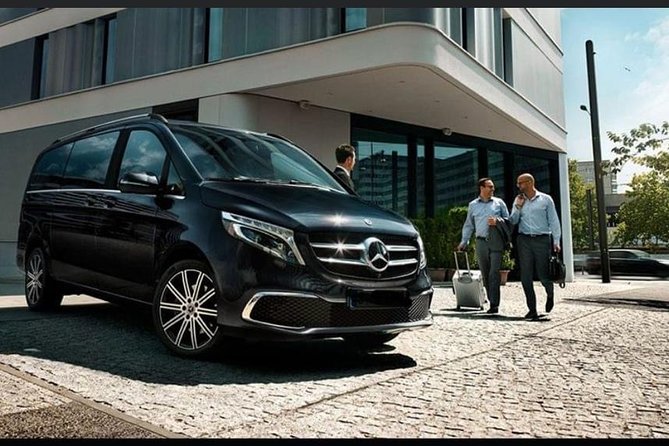 Private Transfer from Rome to Fiumicino Airport - Why Choose This Transfer over Other Options?