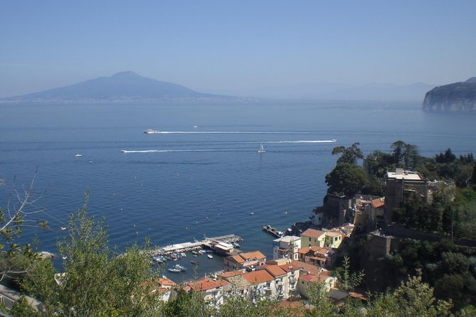 Private transfer from Rome to Sorrento - Easy, Comfortable Travel from Rome to Sorrento in Style