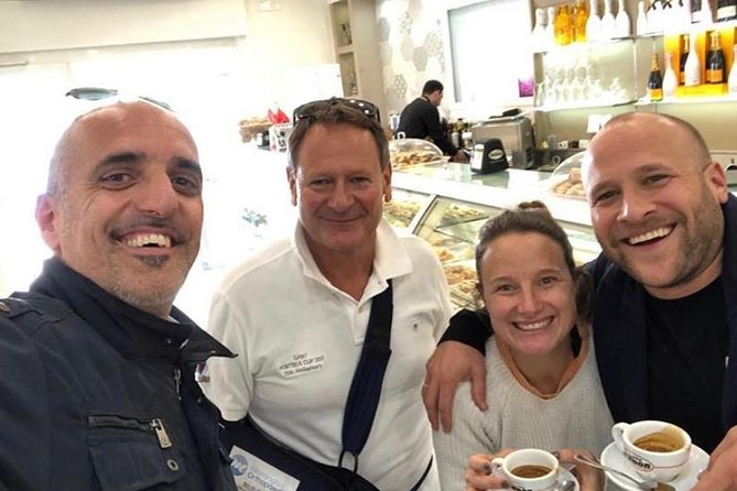 Private transfer from Rome to Sorrento or vice versa - Comfort and Amenities: Air Conditioning, Wi-Fi, and Refreshments