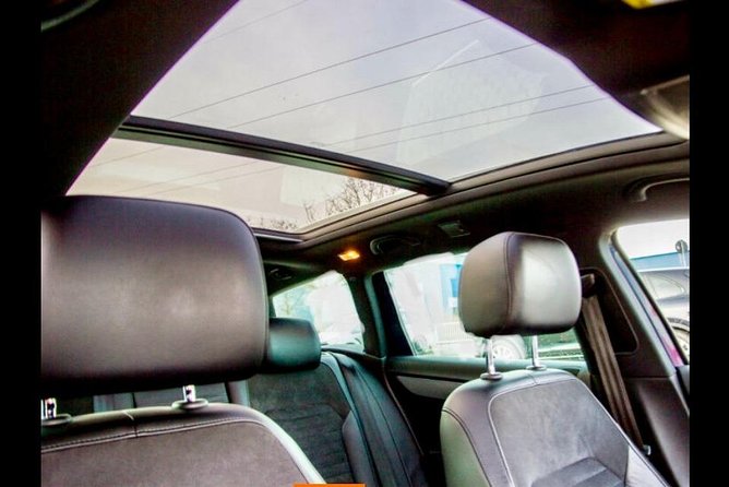 Private Transfer from Salou, PortAventura to Airport Barcelona - Pickup at Josep Tarradellas Barcelona-El Prat Airport