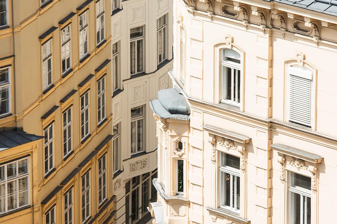 Private transfer from Salzburg to Vienna with 4h of Sightseeing - Flexibility in Scheduling and Cancelation Policies