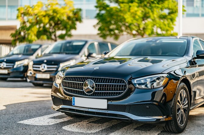 Private Transfer from Seville Airport to Hotels in Seville - Efficient and Personalized Airport Transfer in Seville