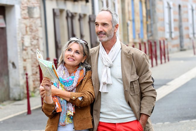 Private Transfer from Seville to Lisbon, 2 hours for sightseeing - Logistics and Booking Details