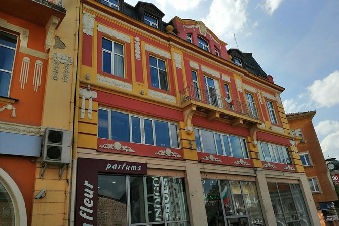 Private transfer from Sofia to Plovdiv or vice versa - Meet and Greet at Any Location in Sofia