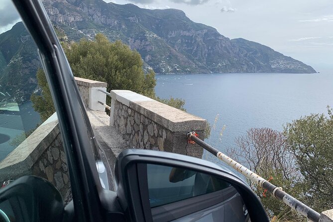 Private Transfer from Sorrento to Rome - The Mercedes Vehicle: Comfort and Convenience