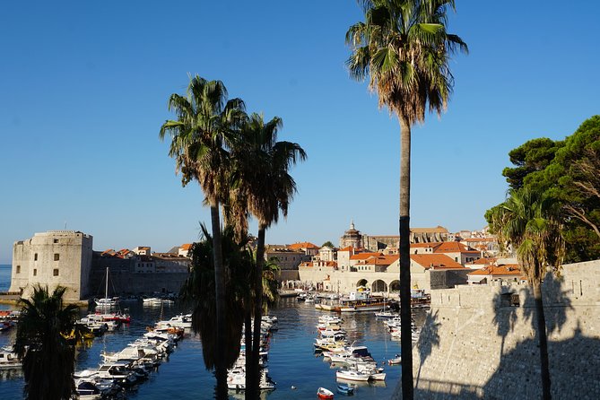 Private transfer from Split to Dubrovnik - Visiting Mostar (Optional Stop)