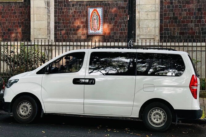 Private Transfer from the Airport to Hotels in Mexico City - Meeting Points and Locations in Mexico City Airport