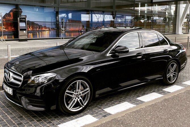 Private Transfer From the Port Gdynia to Gdansk Old Town - The Importance of Punctuality and Professional Drivers
