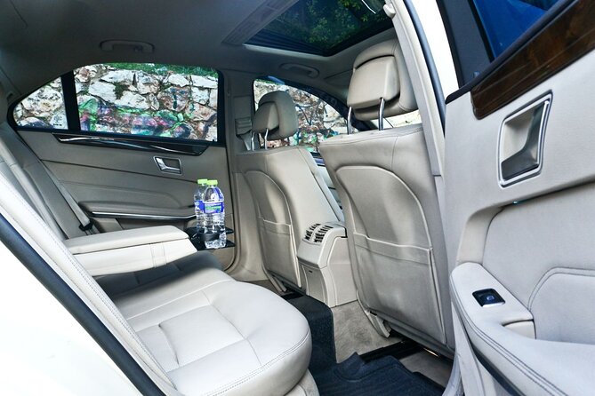 Private Transfer From/To Athens International Airport - Ease of Booking and Flexibility with Cancellation Policies