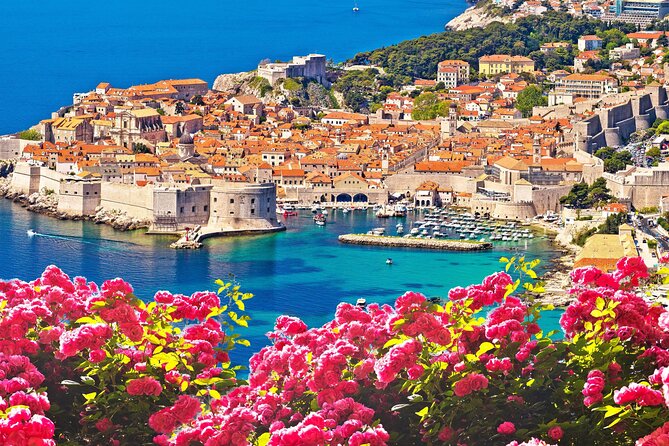 Private transfer (FROM-TO) Sarajevo - Dubrovnik - A Private Sarajevo to Dubrovnik Transfer with Scenic Stops and Comfort