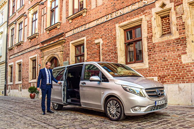 Private Transfer from/to the Krakow Airport - Experienced and Friendly Drivers with Over 10 Years in Krakow