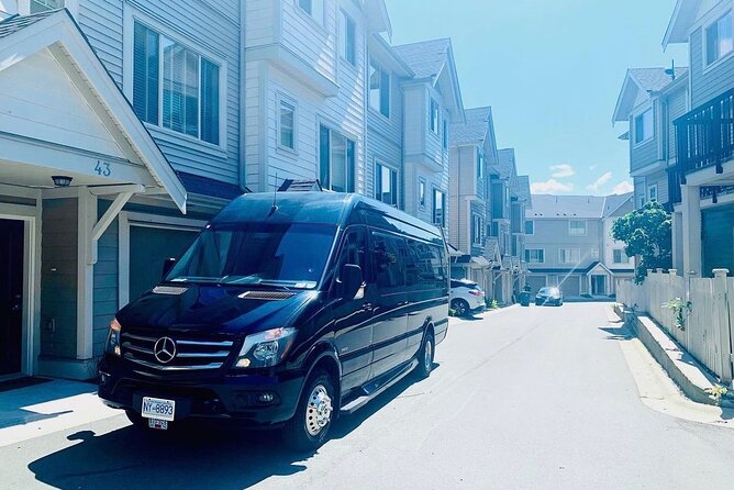 Private Transfer from Vancouver Airport to Cruise Terminal (Port) - Meet & Greet Service in Vancouver’s International Arrival Area
