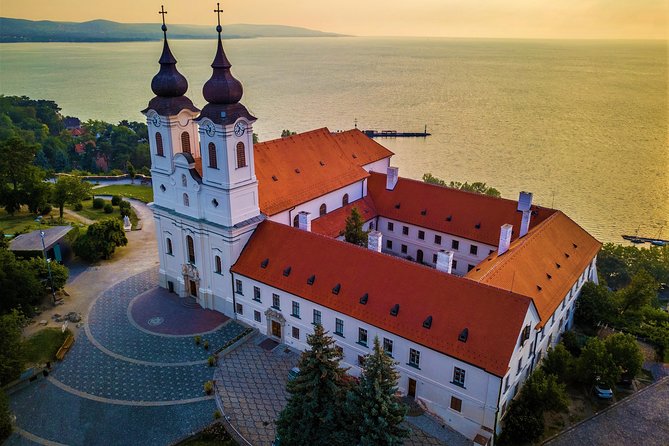 Private Transfer from Vienna to Budapest or Budapest to Vienna - Flexibility in Transfer Direction and Itinerary