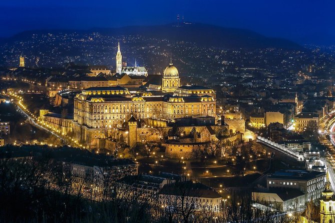 Private Transfer from Zagreb to Budapest with 2 hours for sightseeing - Who Should Consider This Transfer Service?