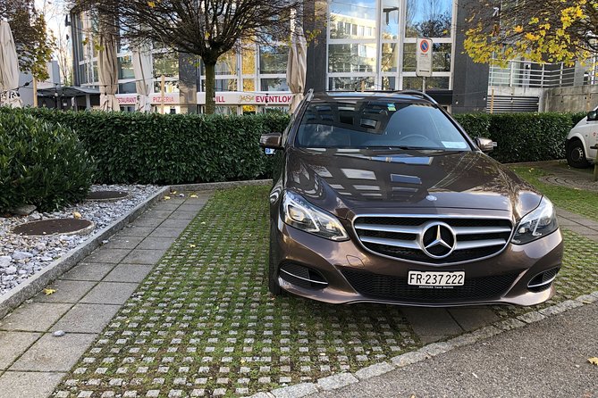 Private transfer from Zermatt Taesch Train Station to Geneva Airport - The Driver and Customer Service