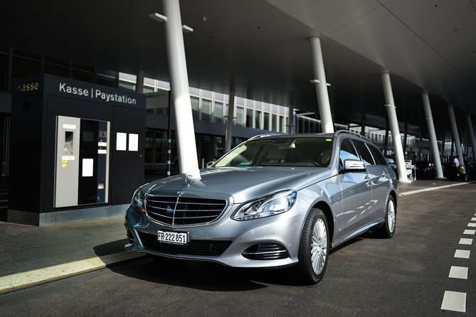 Private transfer from Zurich City to Zurich Airport - High Ratings and Consistent Punctuality