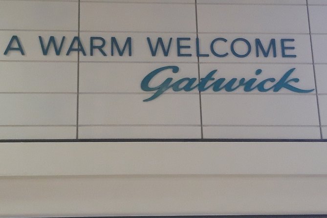 Private Transfer: Heathrow Airport to Gatwick Airport Arrival or Departure Transfer - Vehicle Choices and Comfort Options