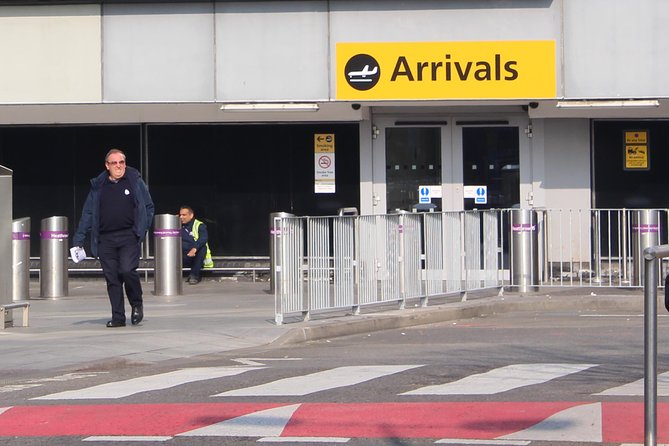 Private Transfer: Heathrow Airport to London Kings Cross or St Pancras Stations - Flexible Pickup Timing for Different Flight Classes