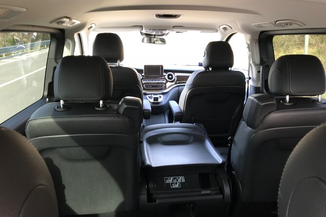 Private transfer Hotel Florence / Florence Airport - Convenient and Comfortable Florence Airport Transfer for Up to 7 People