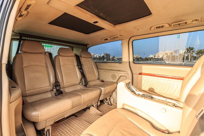 Private Transfer: Larnaca Airport to Larnaca District 1-14 pax - Booking and Payment Flexibility