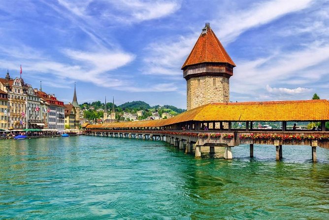 Private Transfer: Lucerne to Zurich Airport ZRH by Business Car - How the Private Transfer Ensures a Stress-Free Departure