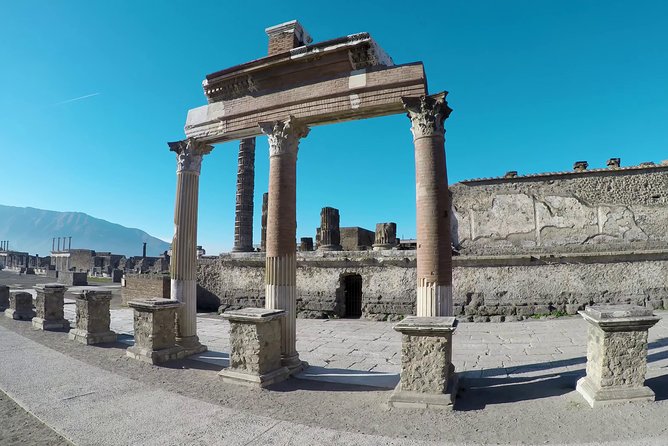 Private Transfer NAPLES to RAVELLO or vv (with Stop option in Pompeii) - What’s Included in Your Transfer Service