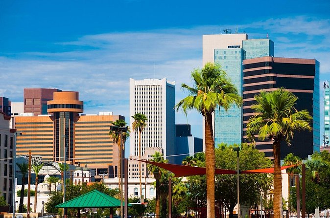 Private Transfer: Phoenix Airport PHX to Scottsdale by Sedan Car - In-Vehicle Comforts and Safety Measures