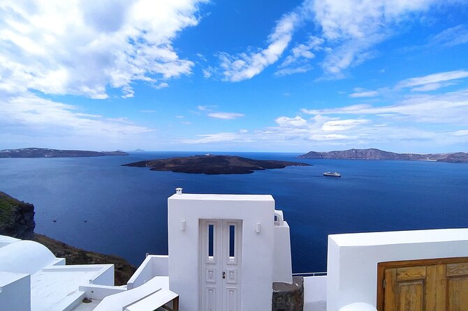 Private transfer Port/Airport or any destination in Santorini - Meeting Point at Fira: The Heart of Santorini