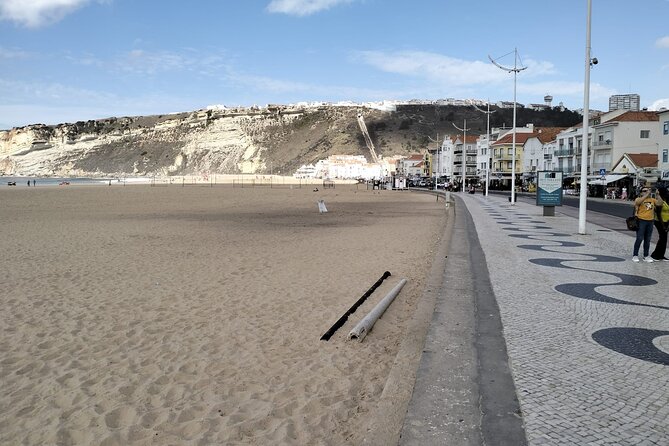 Private Transfer Porto to Lisbon with Nazaré and Óbidos Stops - Scenic Drive and Arrival in Lisbon